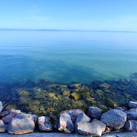 Sunrise Apartman Siófok Esterno foto