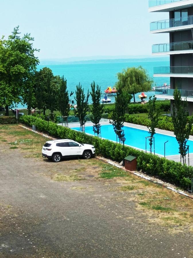 Sunrise Apartman Siófok Esterno foto